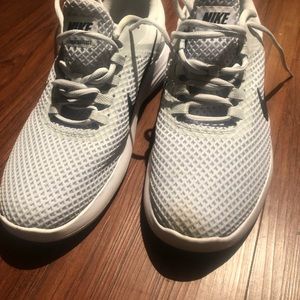 Nike Lunar Converge (Running Shoe)